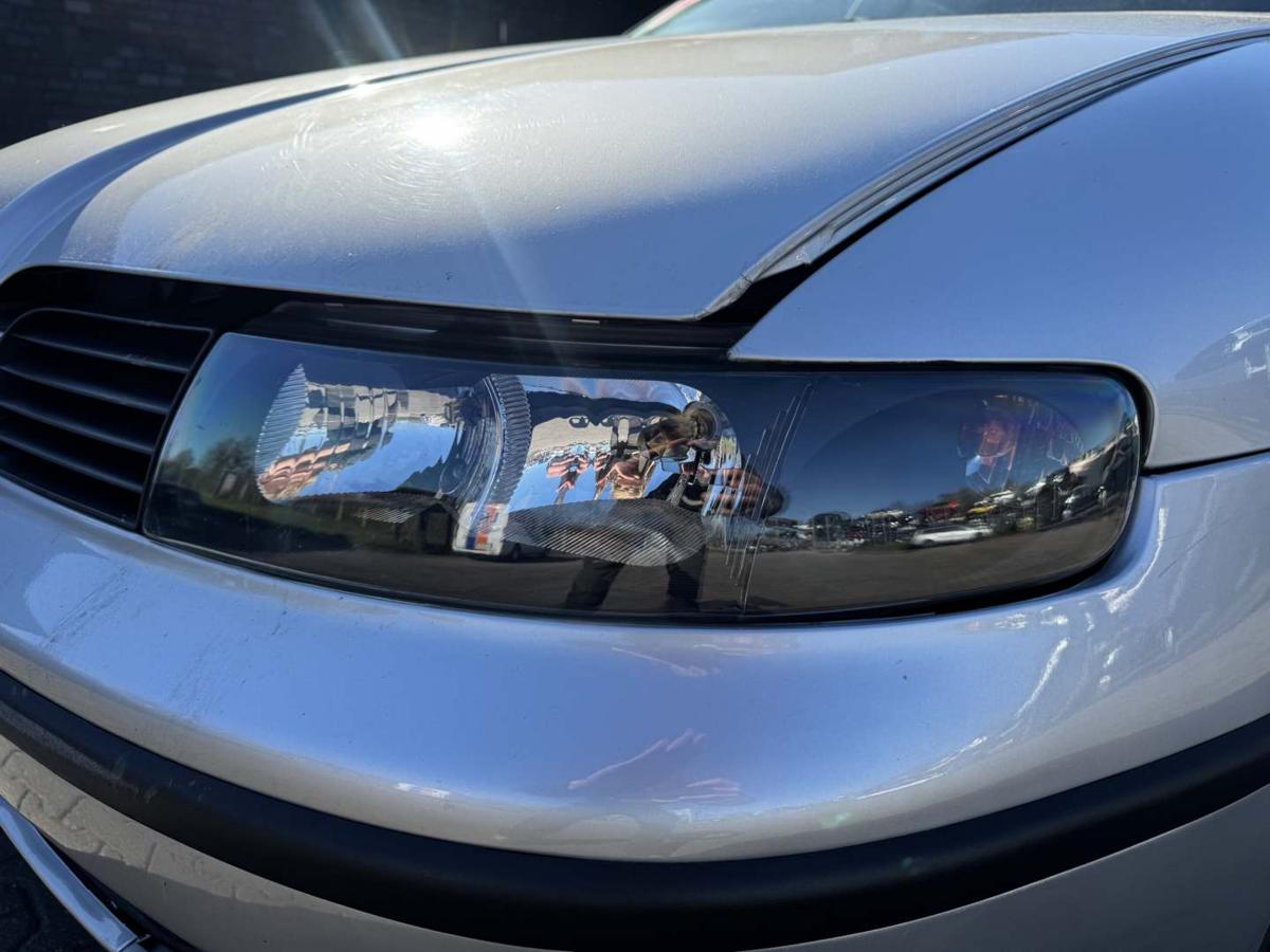 Seat Leon 1M Scheinwerfer vorn links Halogen Bj.2000